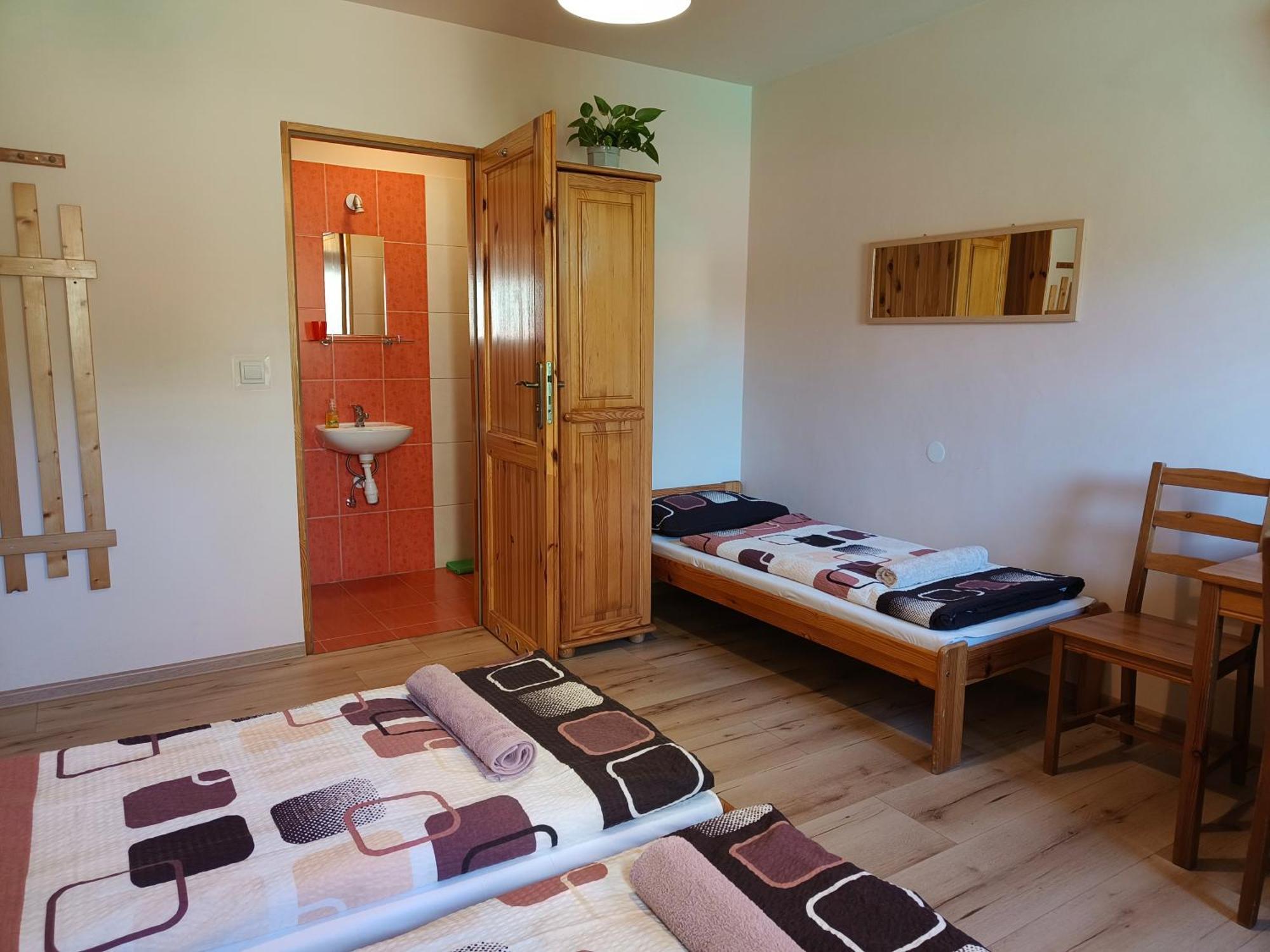 Apartamenty I Pokoje Goscinne "Wacus" Srebrna Góra Exterior foto
